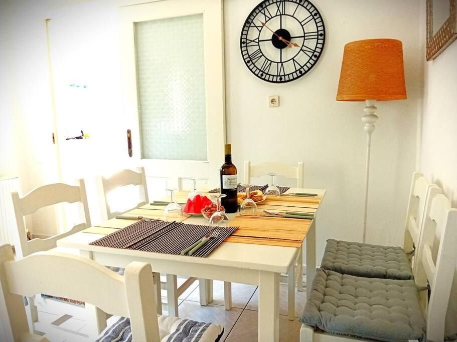 Villa Duka'S Gardenhouse à Skopelos Extérieur photo