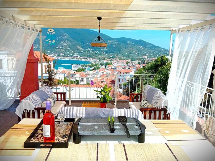 Villa Duka'S Gardenhouse à Skopelos Extérieur photo